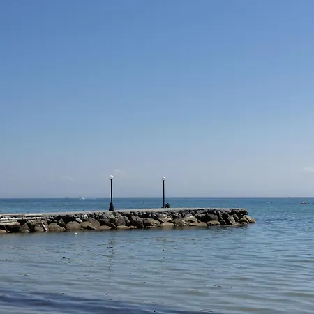 Zeusplace Delfini Seaside Apartment